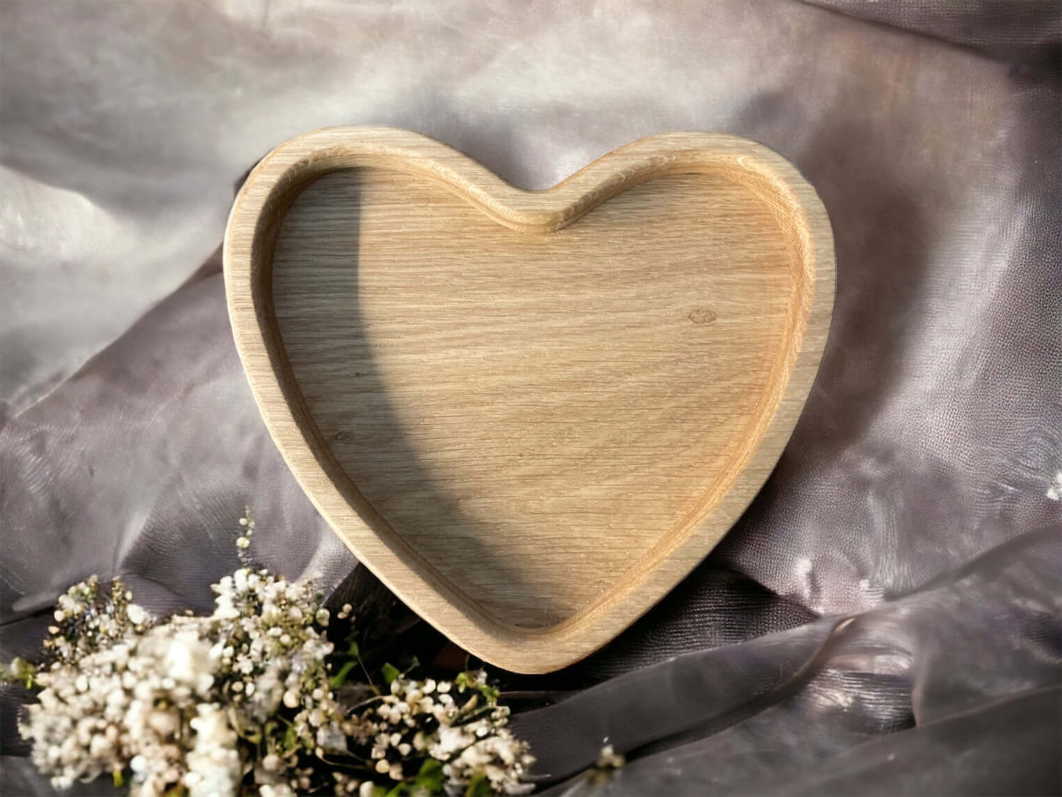  Drevená miska - Srdce 17,5 cm z masívneho dreva ošetrená olejom pre bezpečné použitie